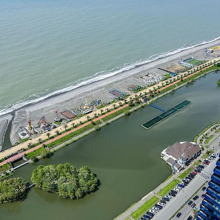 Orbi City Apartments Batumi Exteriör bild