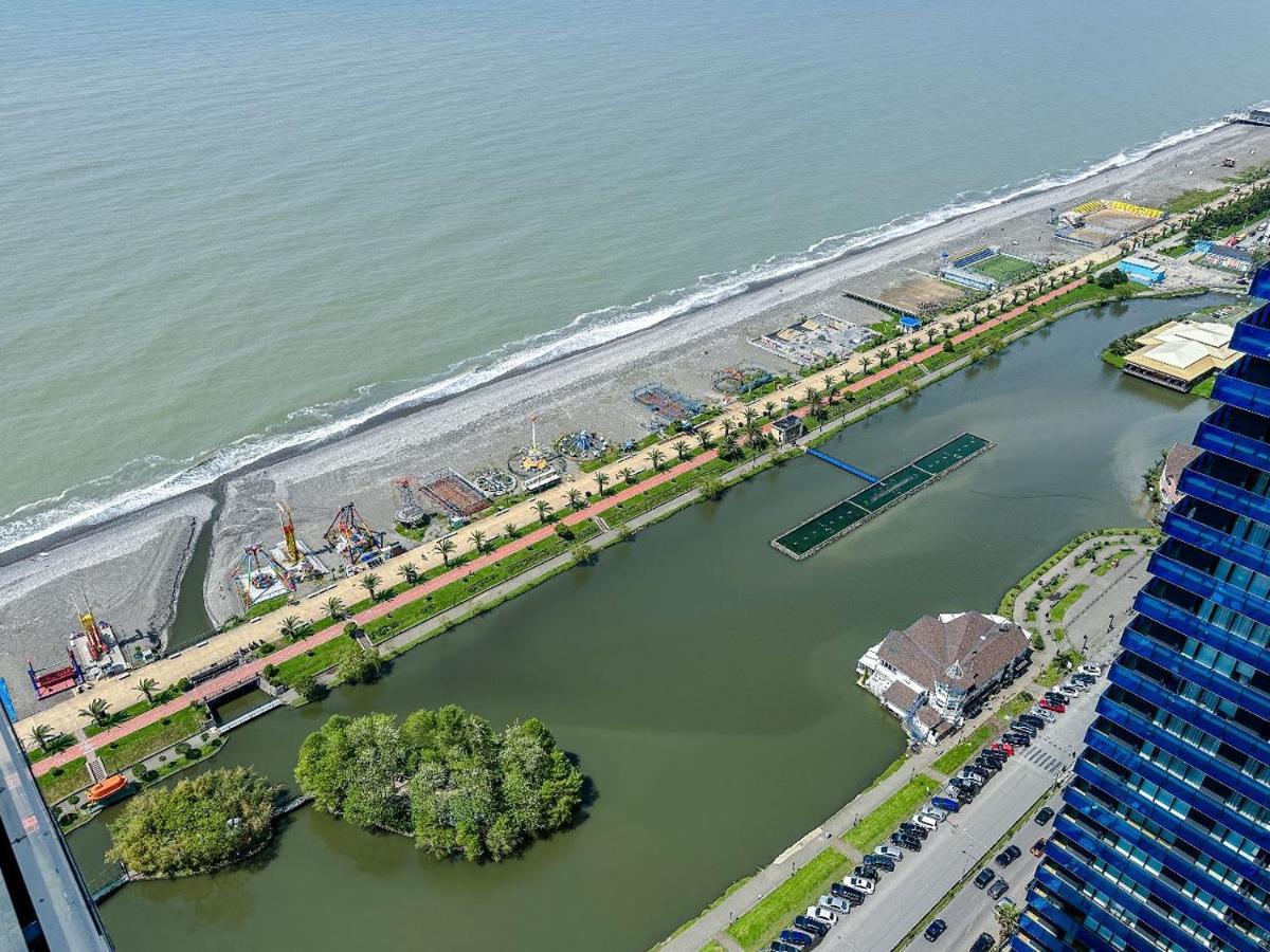 Orbi City Apartments Batumi Exteriör bild