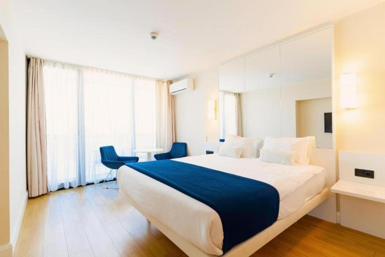 Orbi City Apartments Batumi Exteriör bild