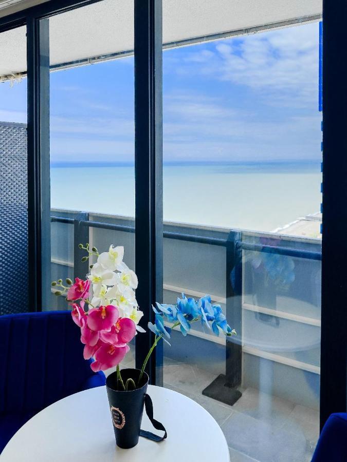 Orbi City Apartments Batumi Exteriör bild